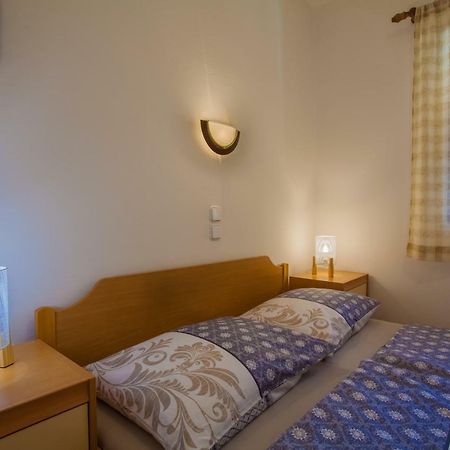 Apartmani Komesic Зубовичі Екстер'єр фото