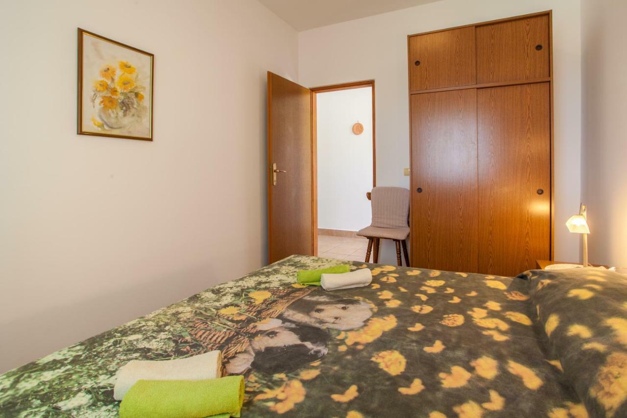 Apartmani Komesic Зубовичі Екстер'єр фото
