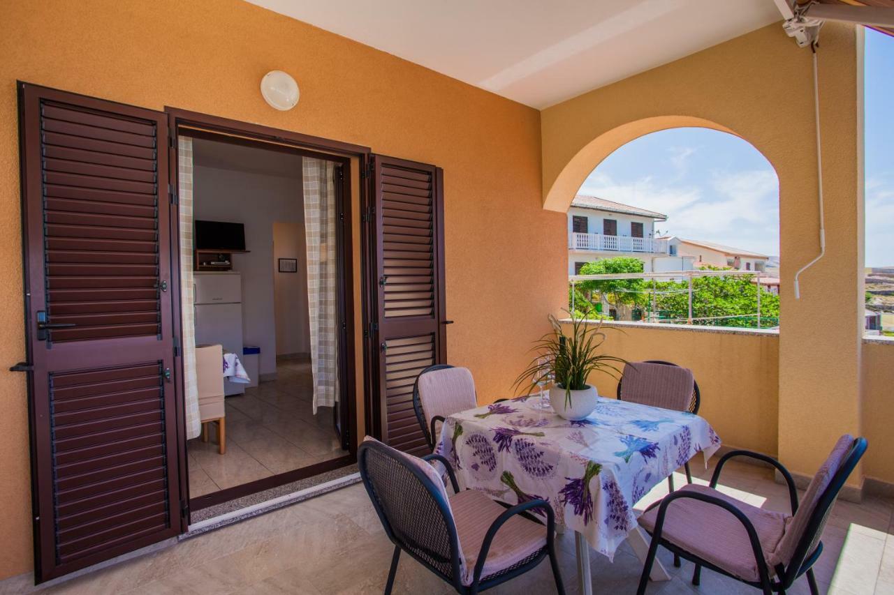 Apartmani Komesic Зубовичі Екстер'єр фото