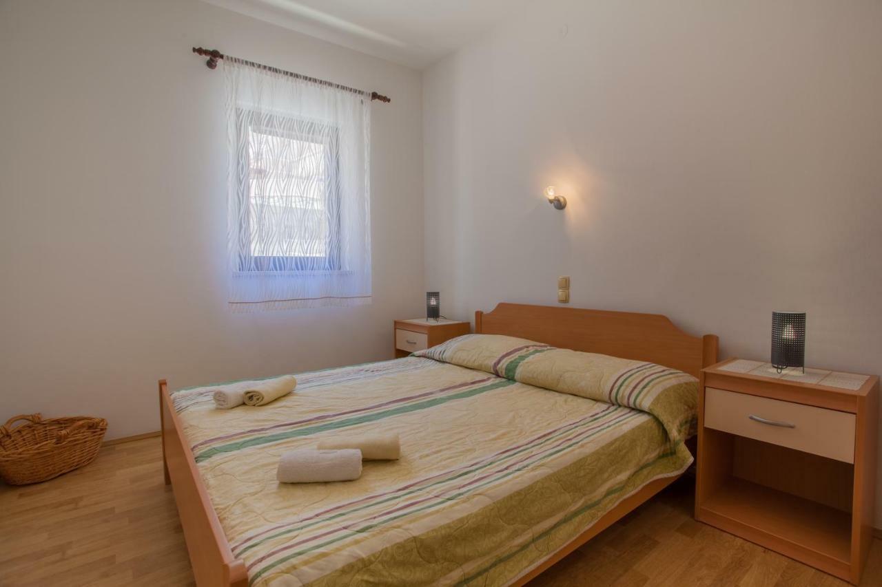 Apartmani Komesic Зубовичі Екстер'єр фото