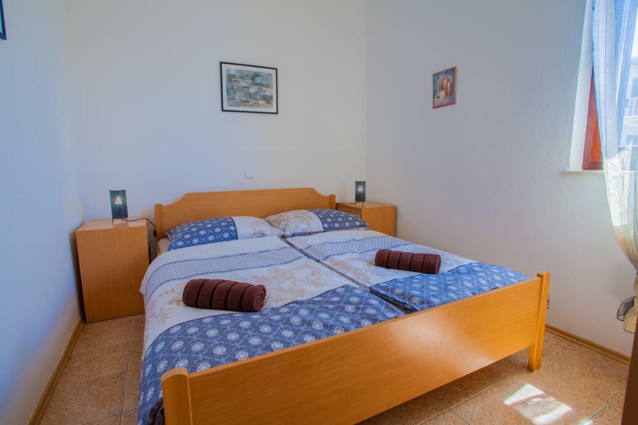 Apartmani Komesic Зубовичі Екстер'єр фото